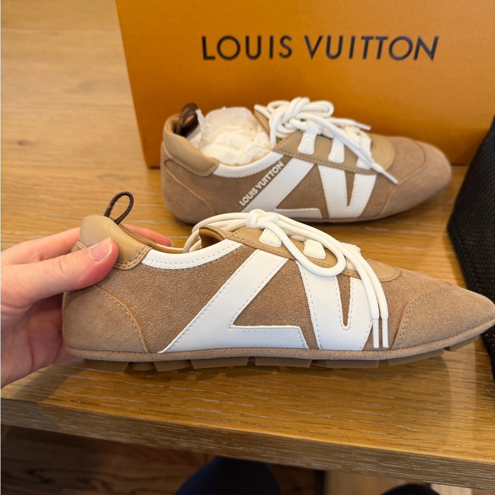 THRIFTEDLouis Vuitton Men's Tan and White Sneakers - Picture 4 of 7
